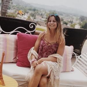 Meet your Posher, Meagan